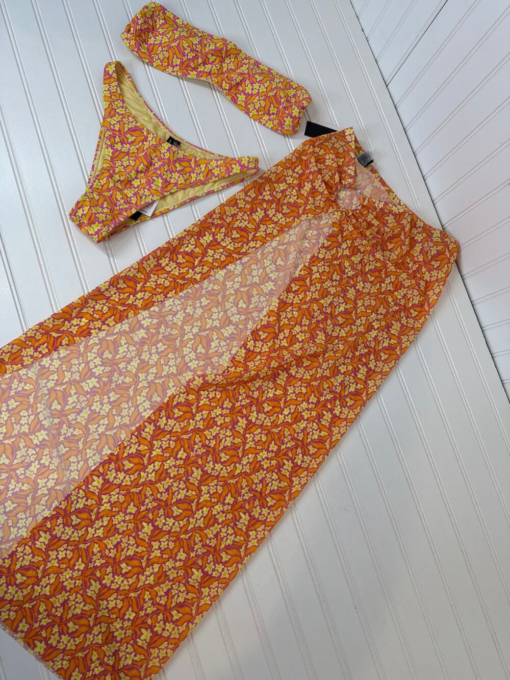 NWT KENDALL+KYLIE  Yellow Pink Flower Bandeau Bikini Swimsuit Coverup Set Sz S
